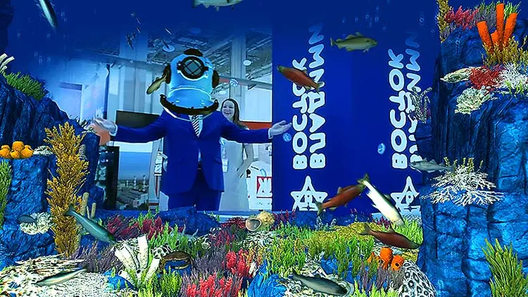 Grab the opportunity to be at the bottom of the sea wearing a suit and a tie!