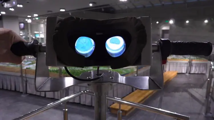Periscope with Oculus Rift virtual reality headset.