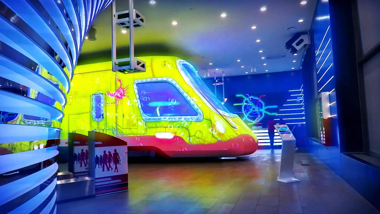 Visitors to the promo pavilion can combine ready-made solutions or create their own.