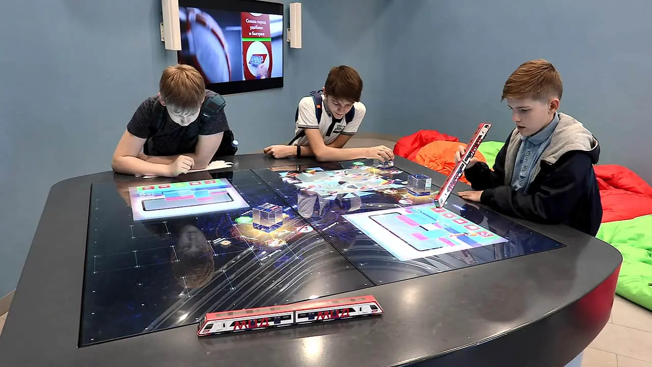 MultiTaction interactive table.